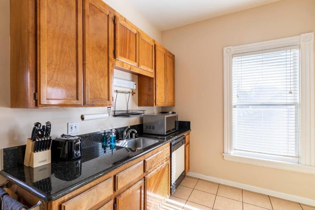 A+ 2 Bedroom Victorian Home Away From Home Σακραμέντο Εξωτερικό φωτογραφία